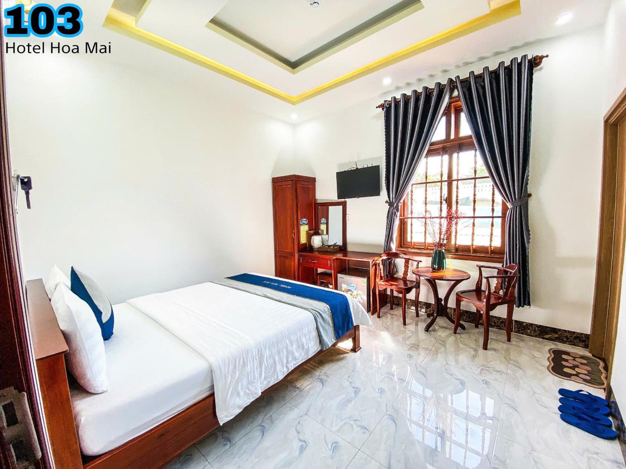 Hotel Hoa Mai Кон Дао Екстериор снимка